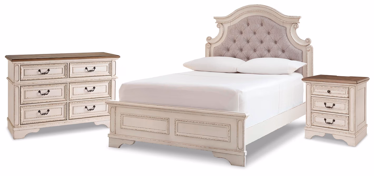 00084fee135401baf867021241815319 Realyn Full Panel Bed, Dresser and Nightstand - Image 1