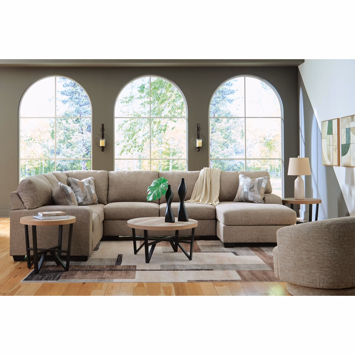 Newellen 3-Piece Sectional with Chaise - Image 5