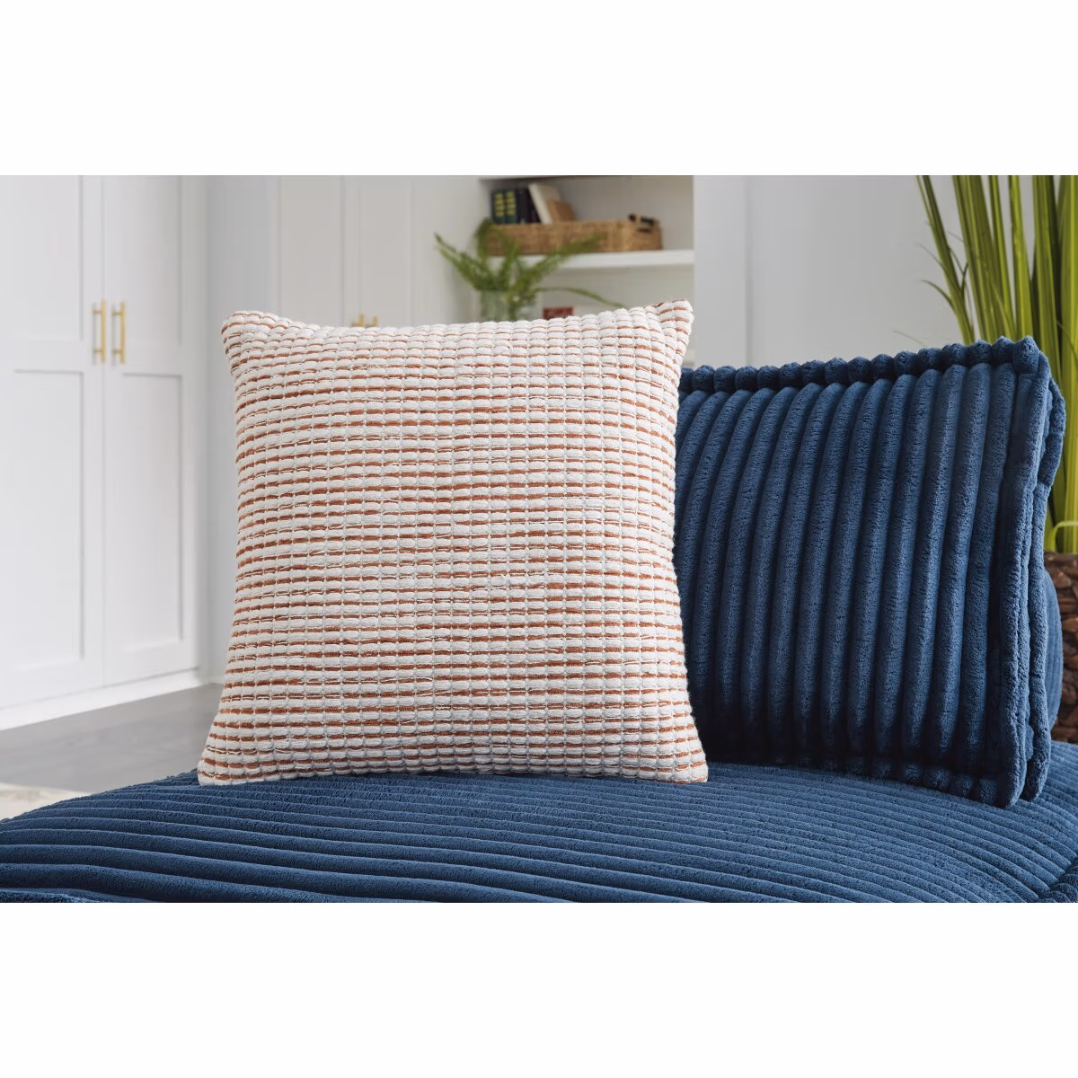 Nashlin Pillow (Set of 4) - Image 3
