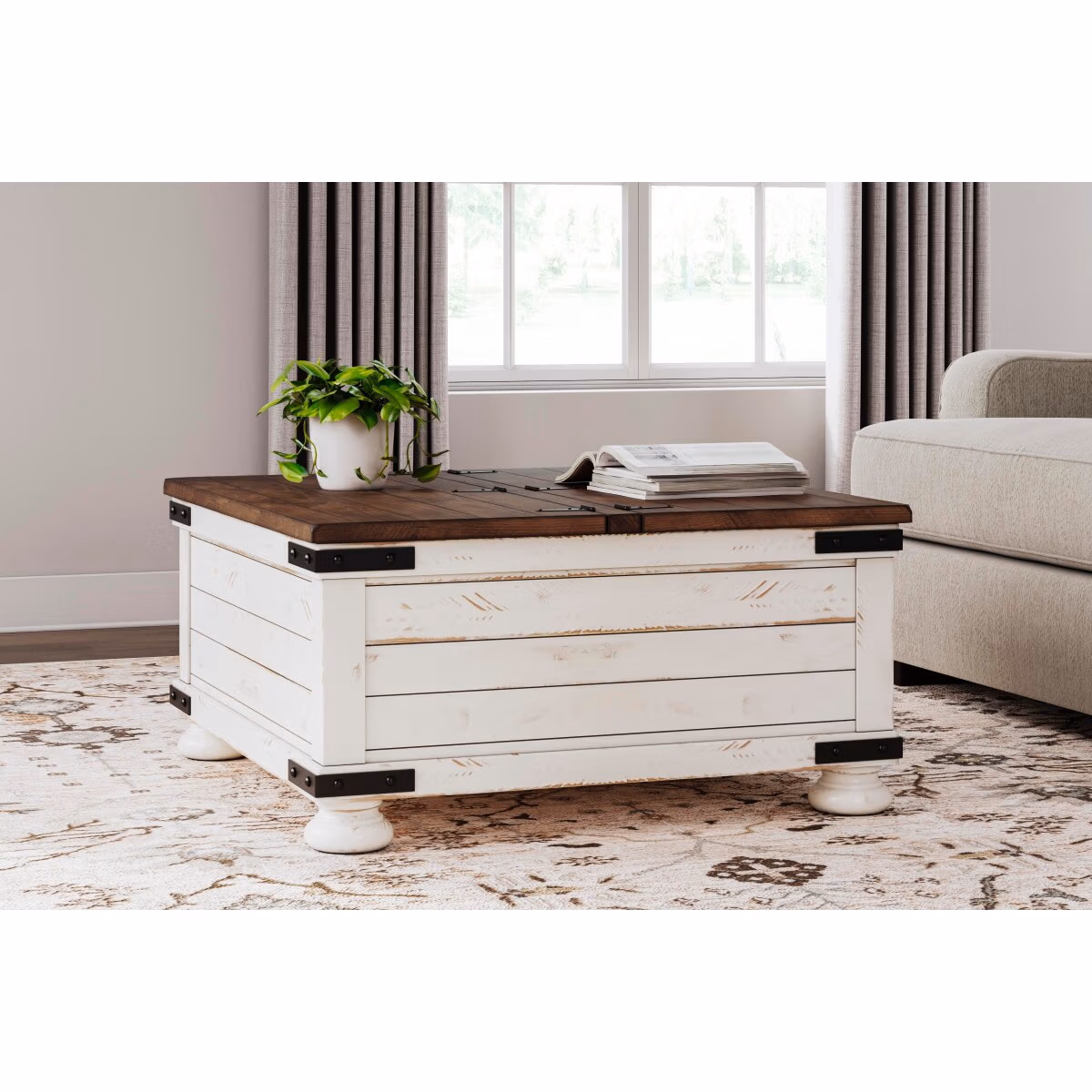 Wystfield Coffee Table - Image 11