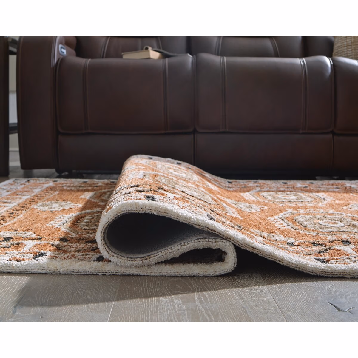 Qaabiz 5' x 7' Area Rug - Image 5