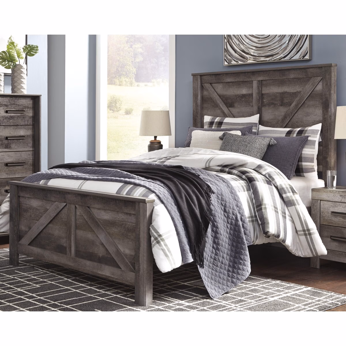 Wynnlow Queen Crossbuck Panel Bed - Image 3