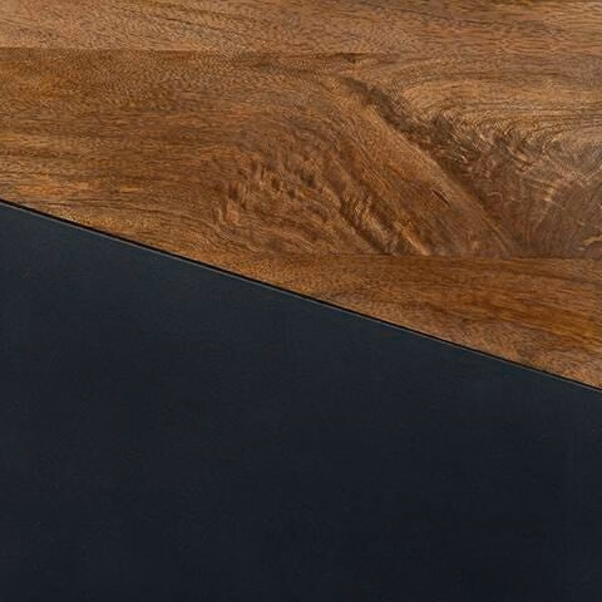 Trailbend Accent Table - Image 10
