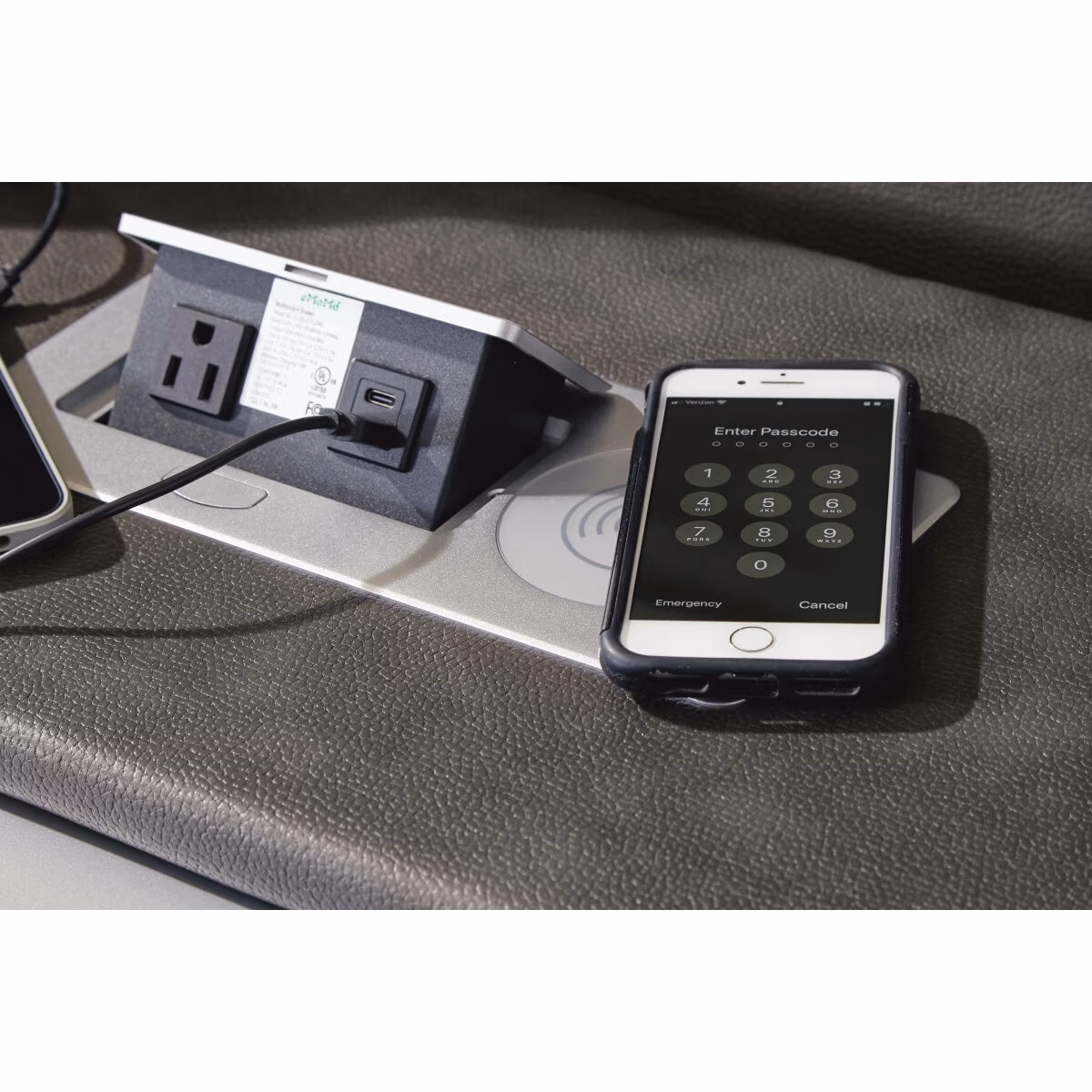 Fyne-Dyme Power Reclining Sofa - Image 15