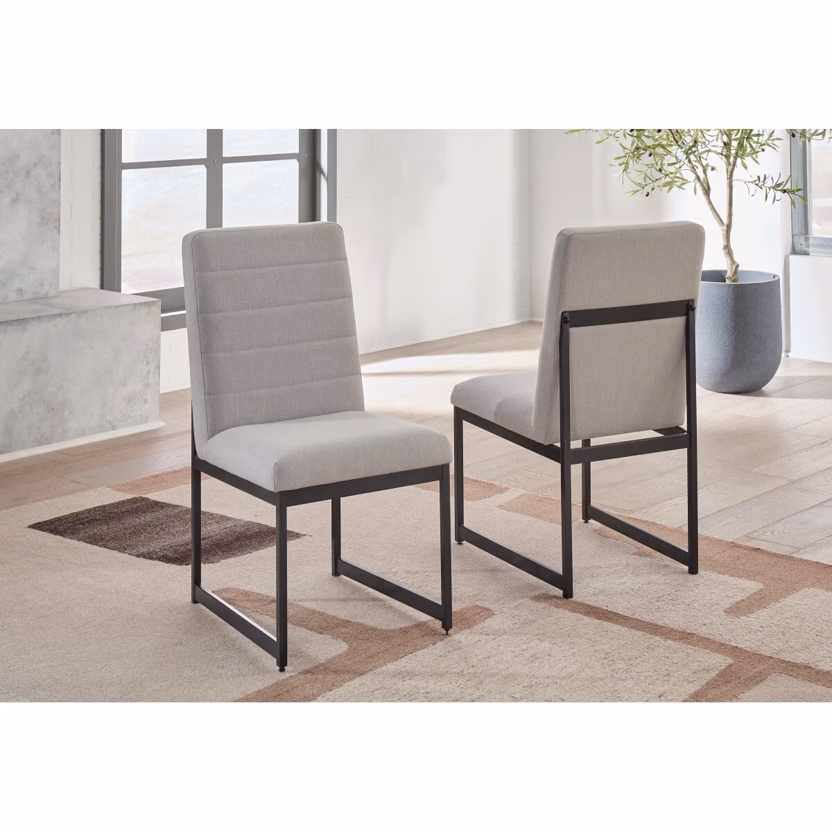 Tomtyn Dining Chair (Set of 2) - Image 2