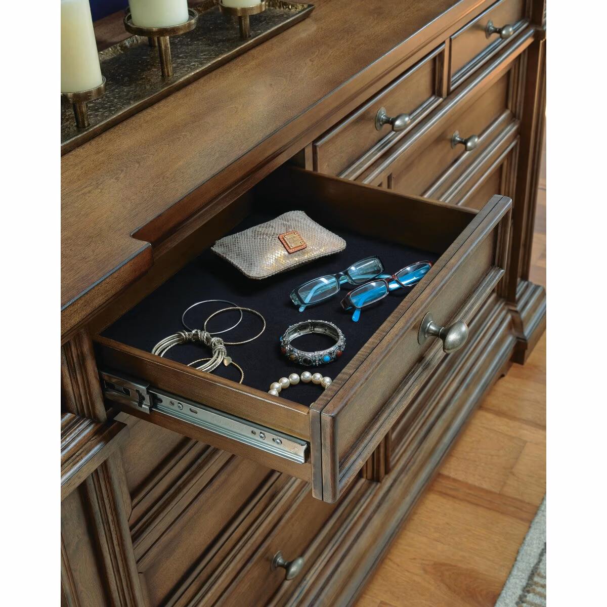 Frantanna Dresser - Image 7