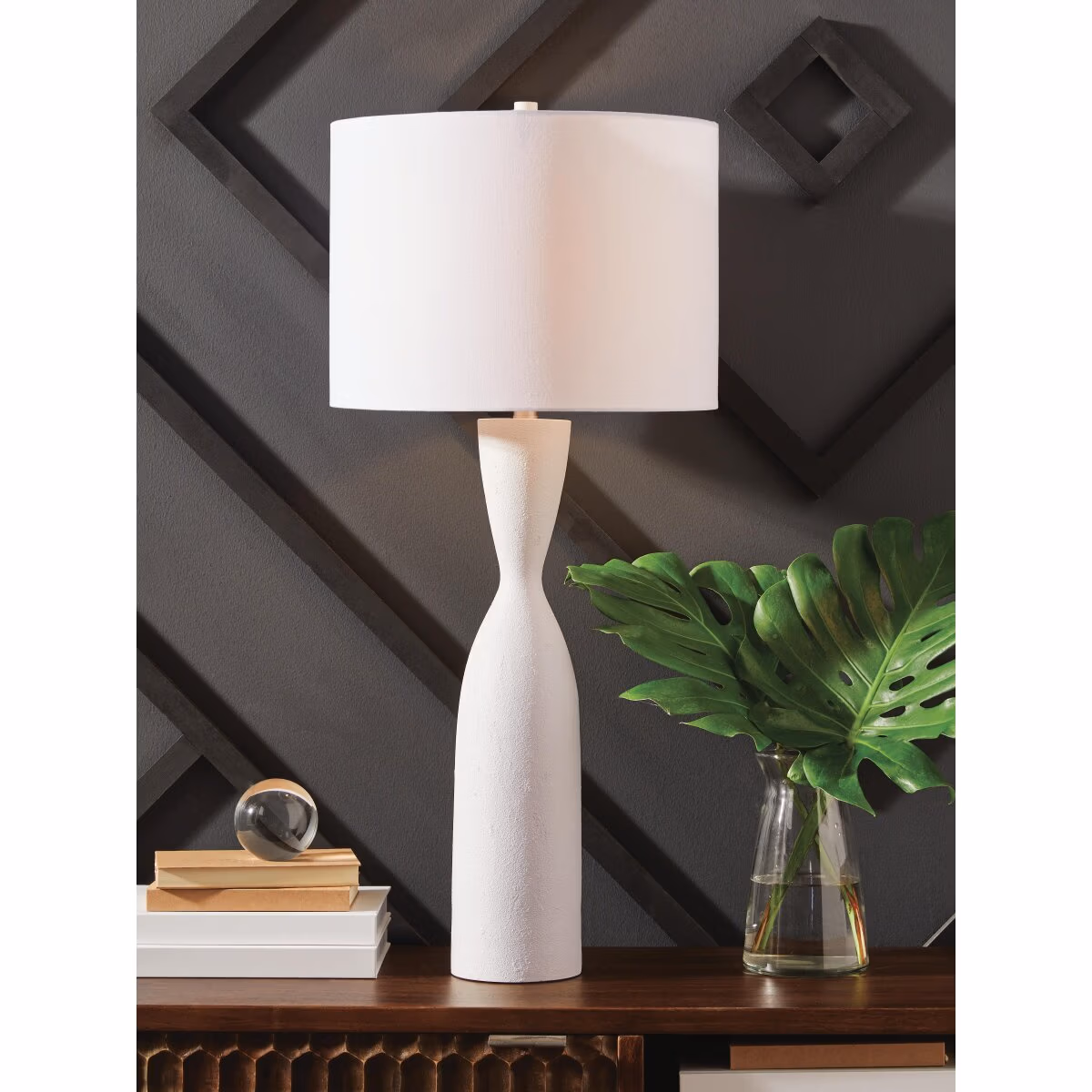 Davinford Table Lamp - Image 3