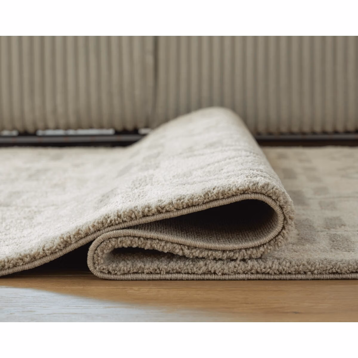 Maconville Large Rug - Image 5