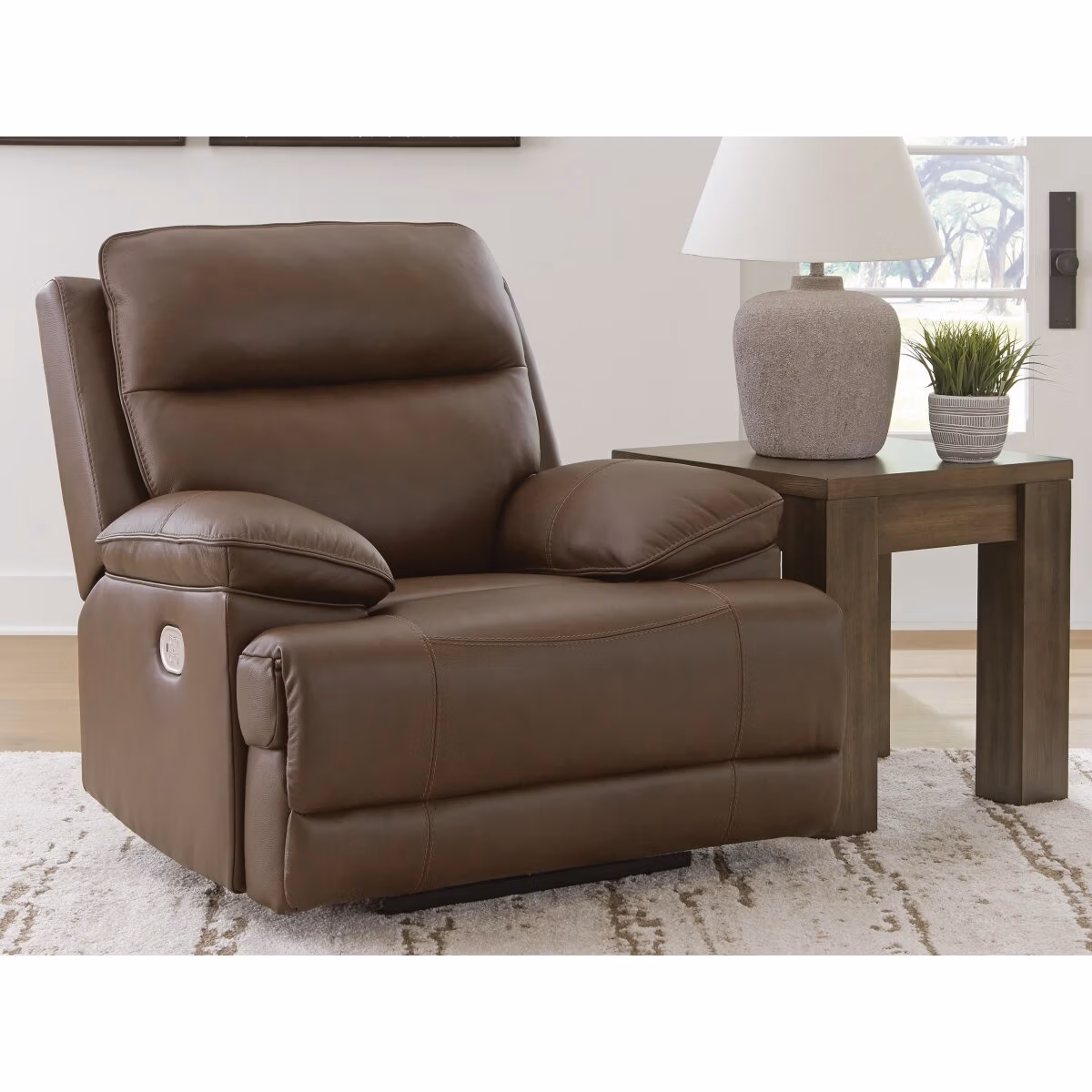 VonRyan Power Recliner - Image 3