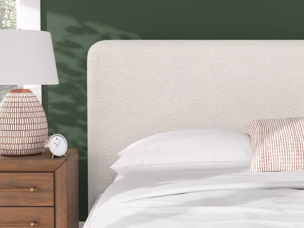 Brintstreet King Upholstered Bed - Image 11