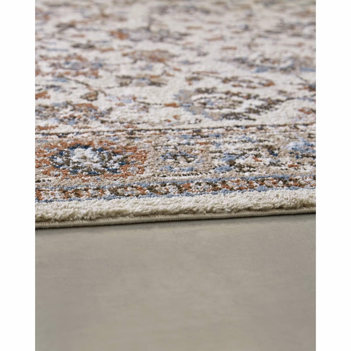 Beritham Large Rug - Image 4