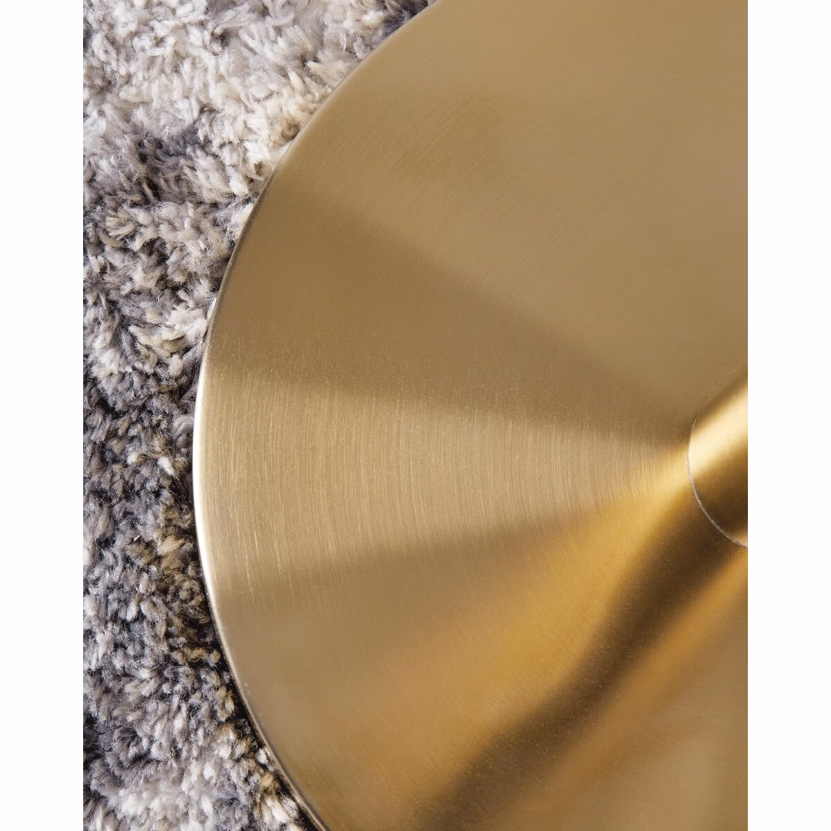 Tobbinsen Floor Lamp - Image 6