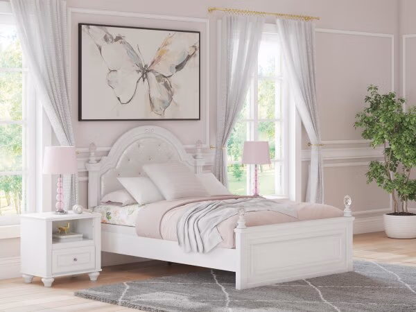 Kozlani Full Upholstered Panel Bed - Image 3
