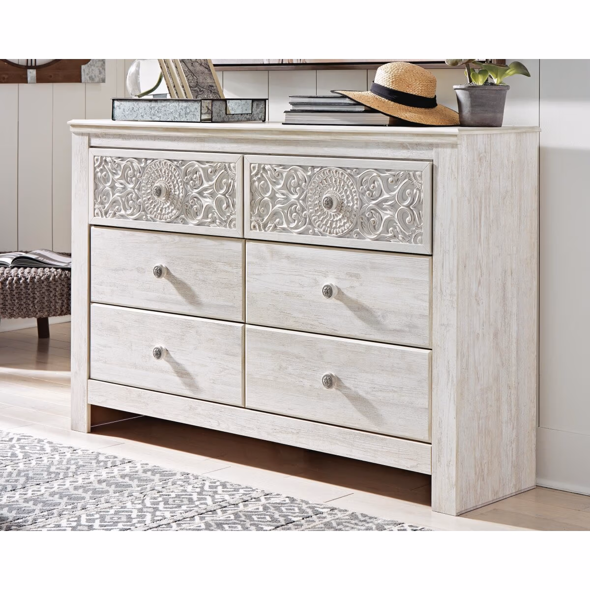 Paxberry Dresser - Image 3