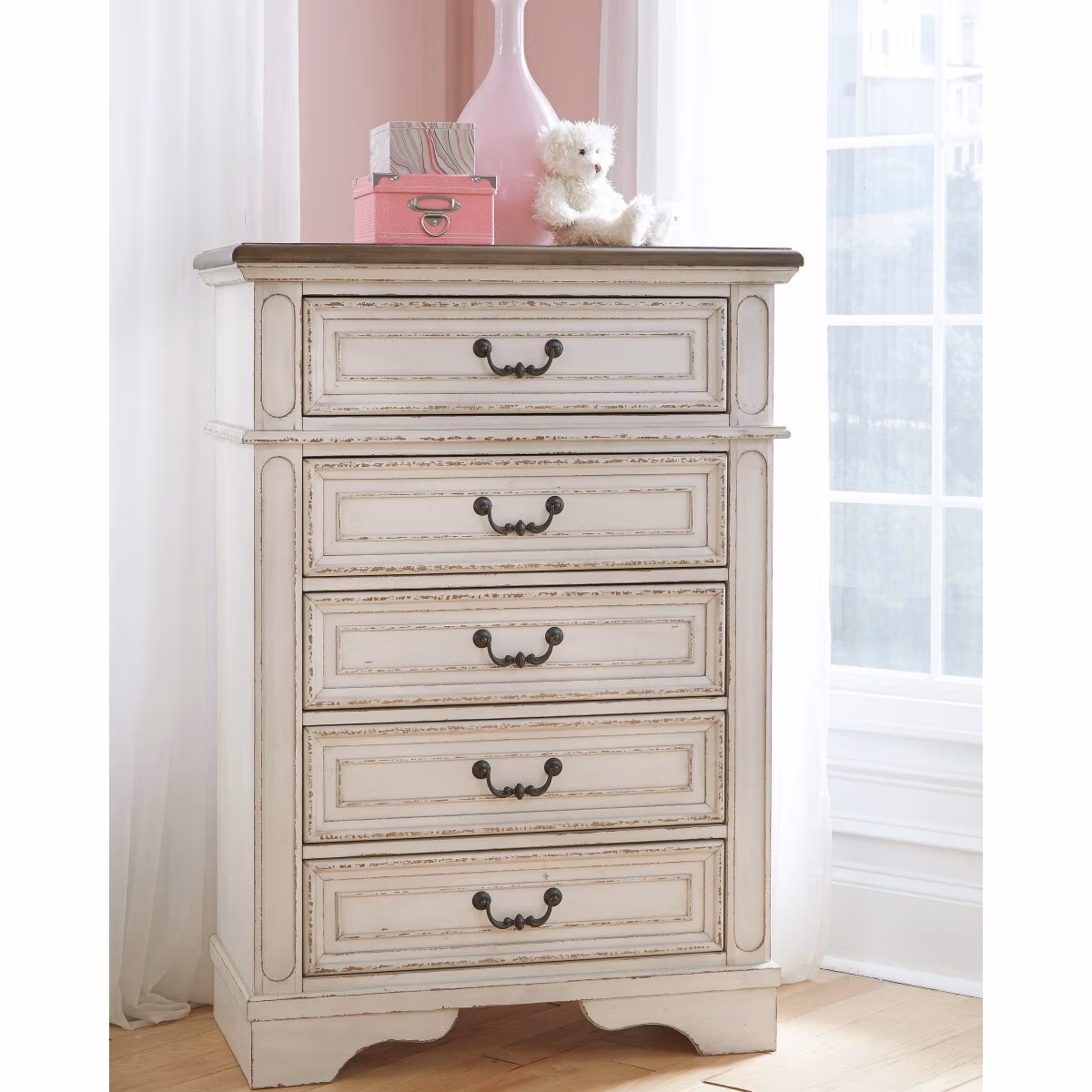 Realyn Queen Upholstered Panel Bed, Dresser, Mirror, Chest and Nightstand - Image 21