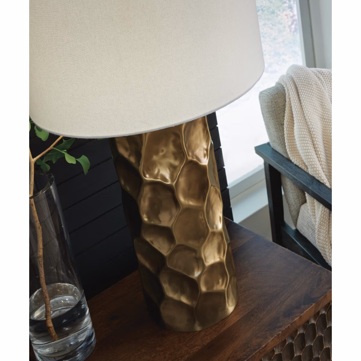 Marshawn Table Lamp - Image 5