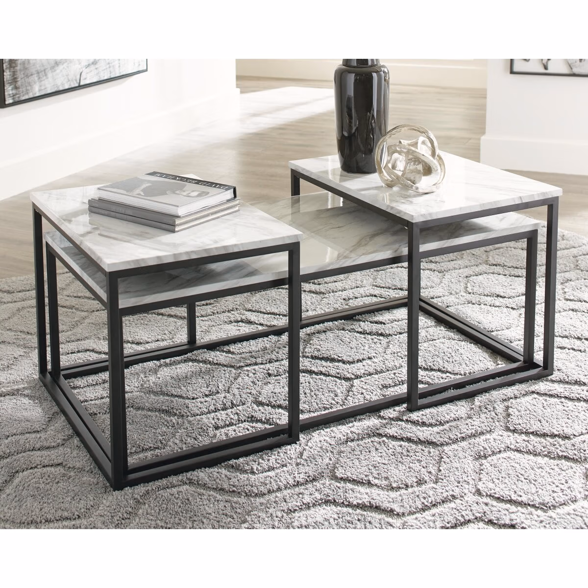Donnesta Table (Set of 3) - Image 4