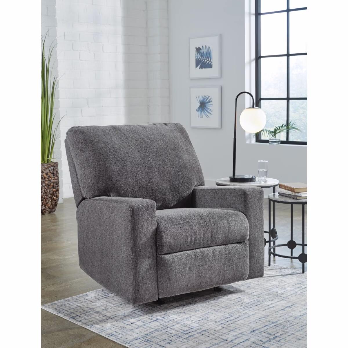 Rannis Recliner - Image 3