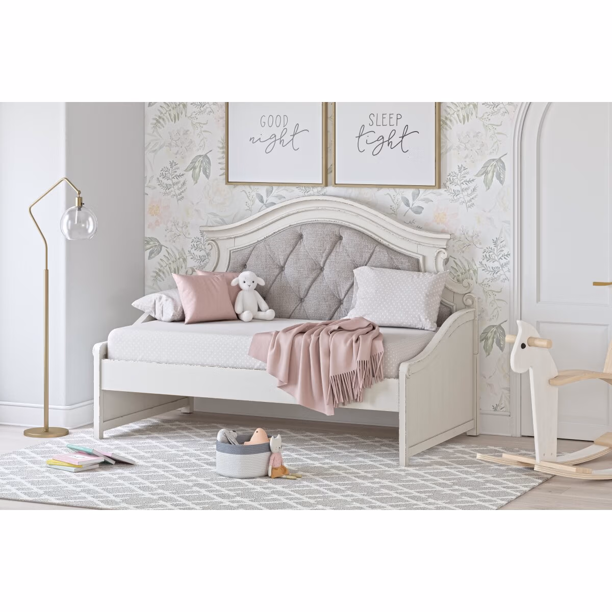 Realyn Twin Day Bed - Image 3