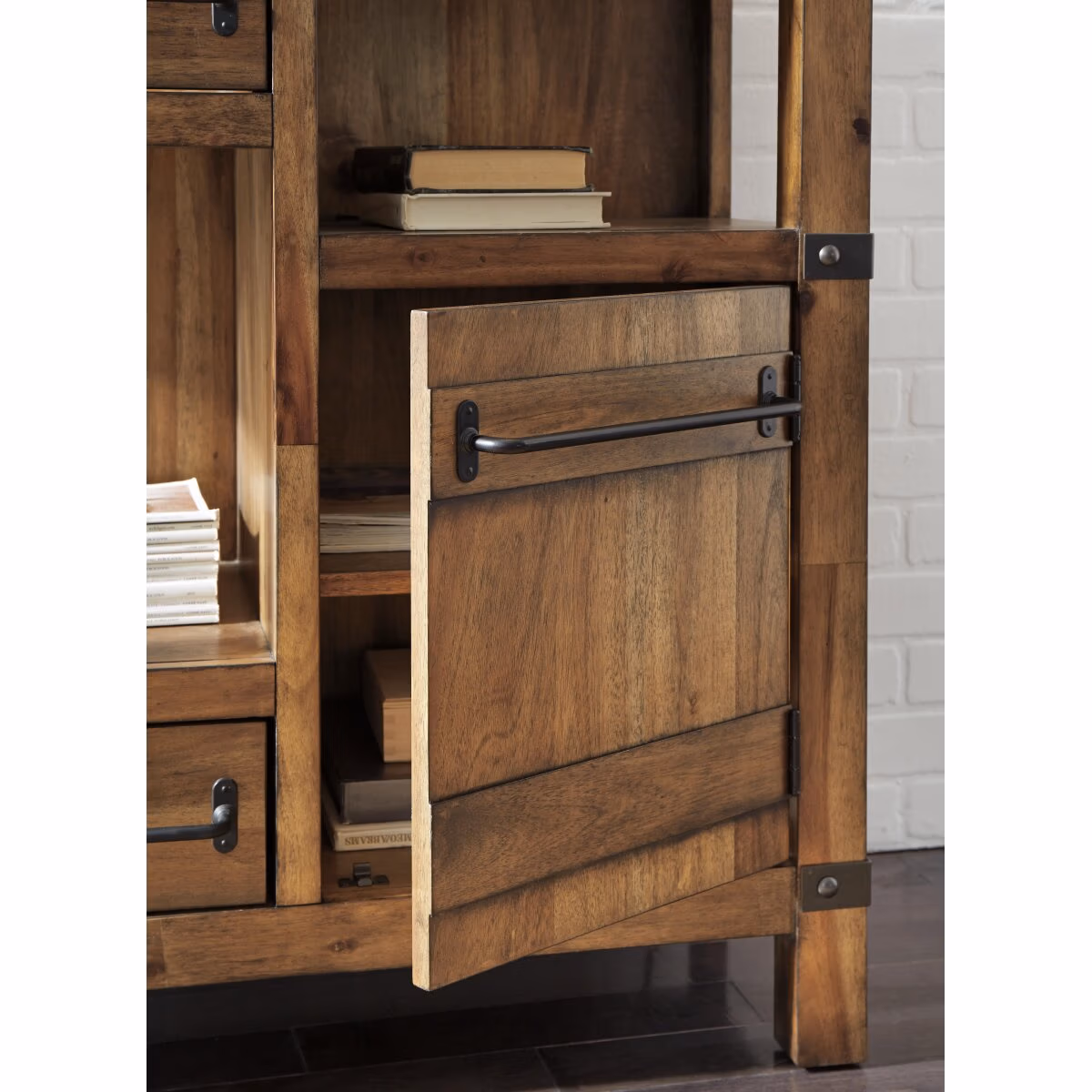 Roybeck Accent Cabinet - Image 4