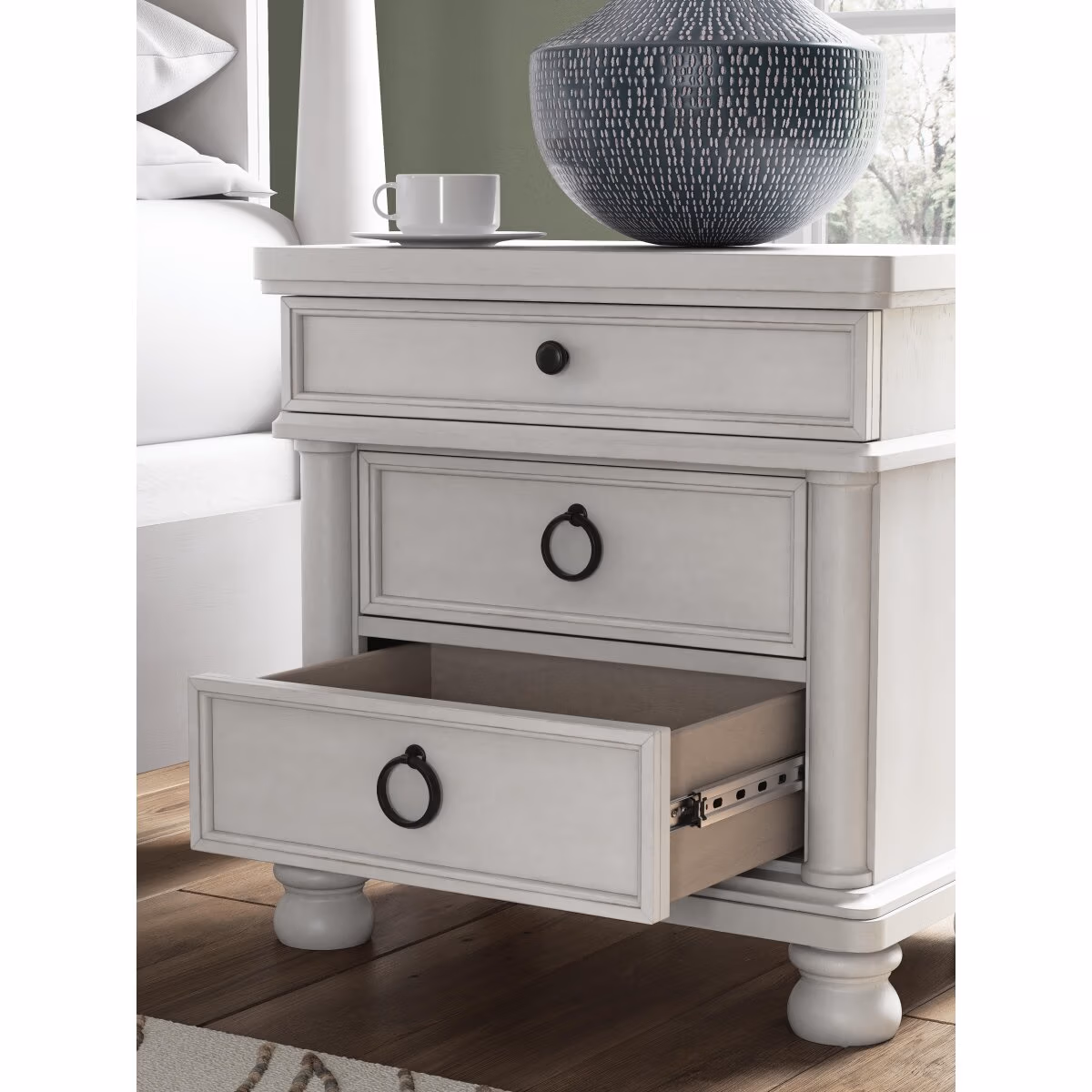 Rowlenstown Nightstand - Image 11