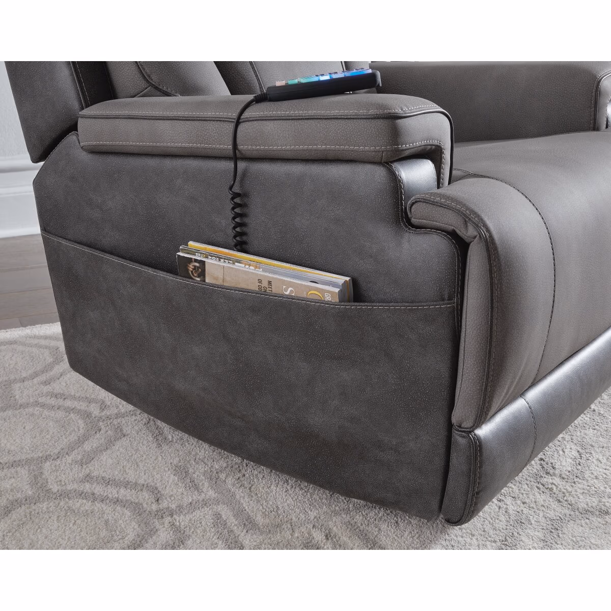 4Z-Peaceful Pause Power Lift Recliner - Image 13