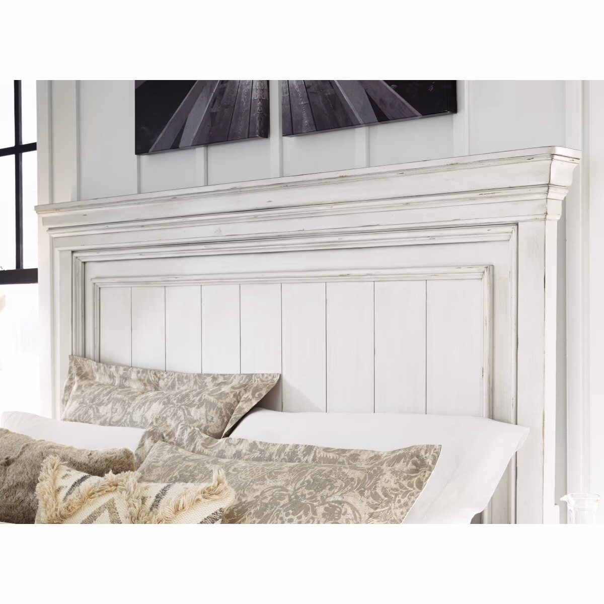 Kanwyn Queen Panel Bed - Image 4