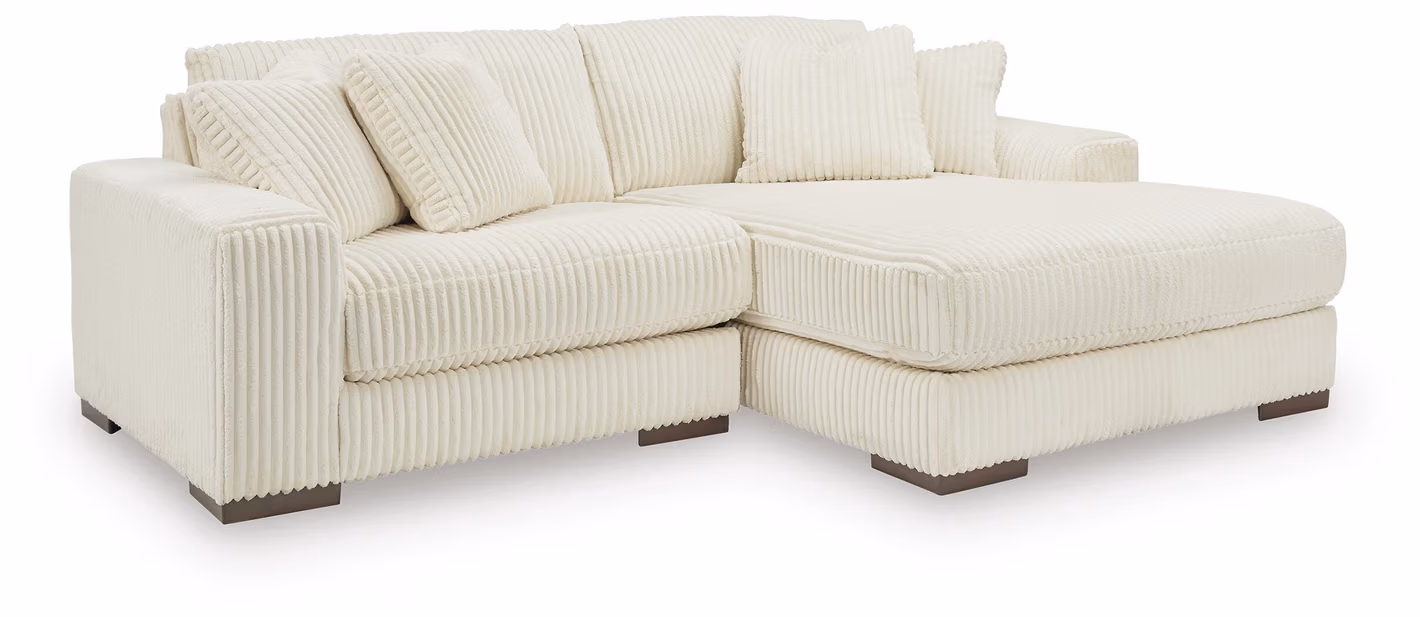 Lindyn 2-Piece Sectional with Chaise