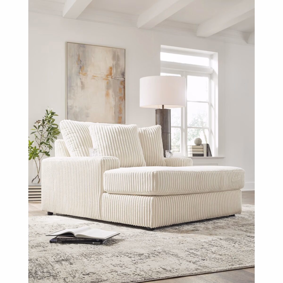 Lindyn Chaise - Image 9
