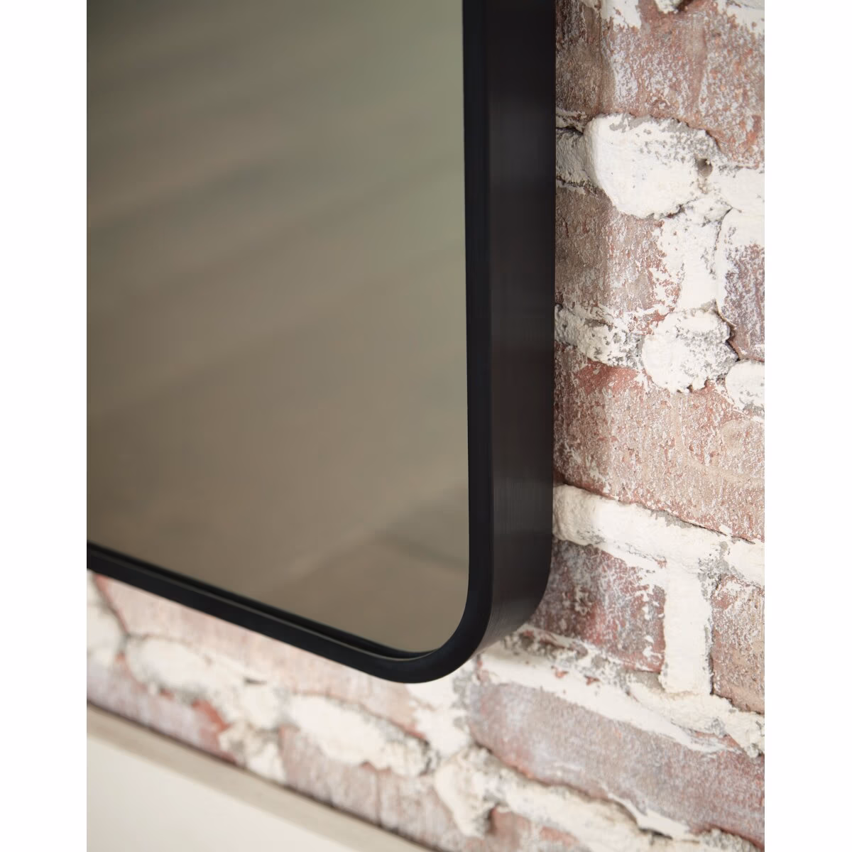 Sethall Floor Mirror - Image 8