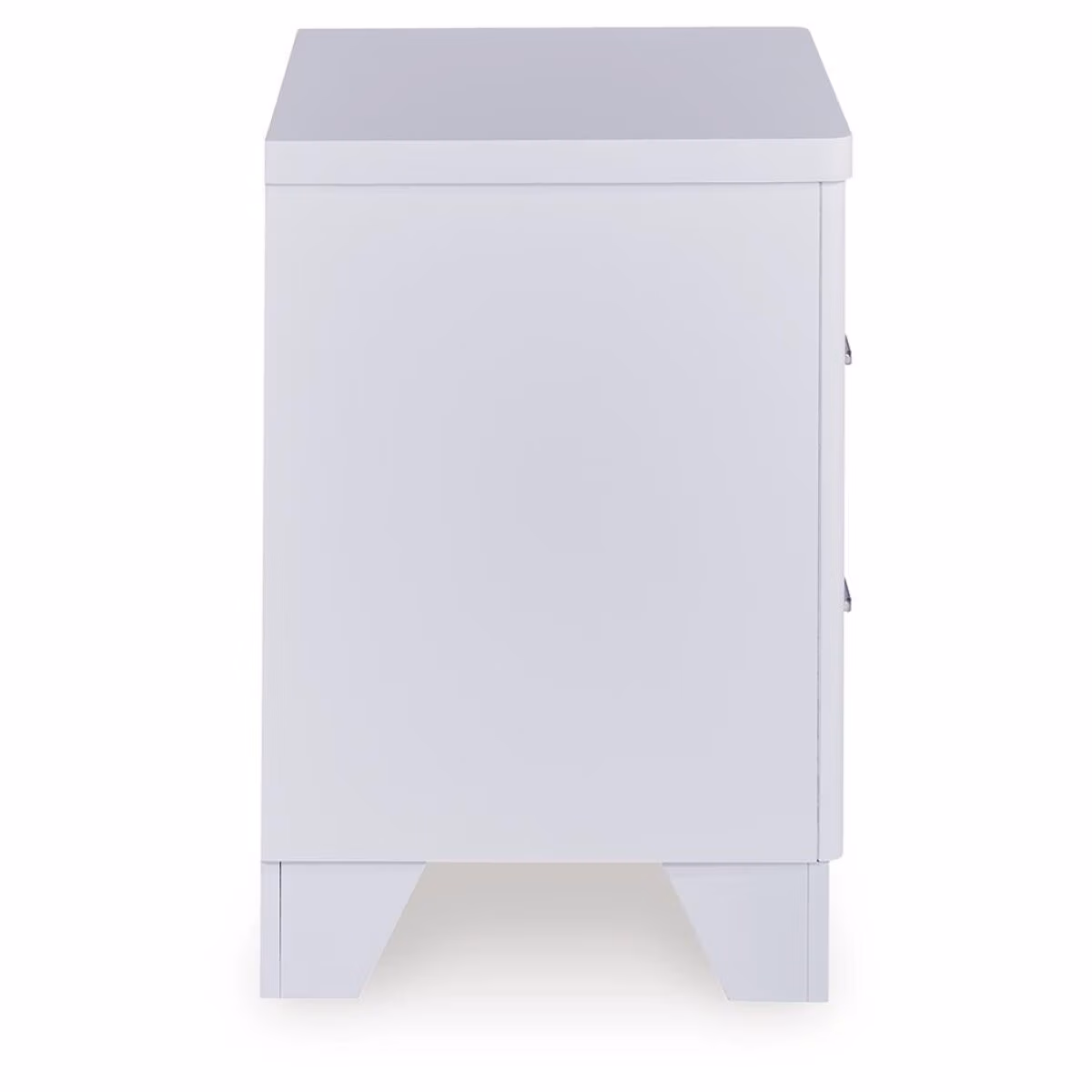 Jarlee King Panel Bed, Dresser, Mirror and Nightstand - Image 11