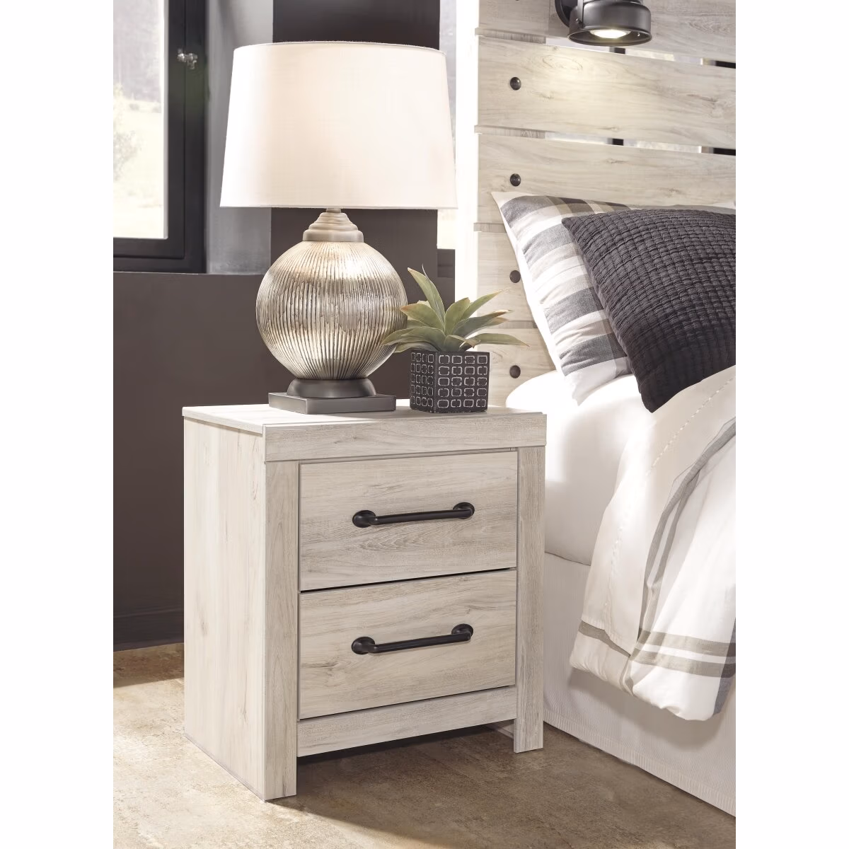 Cambeck Queen Storage Bed, Chest and 2 Nightstands - Image 22