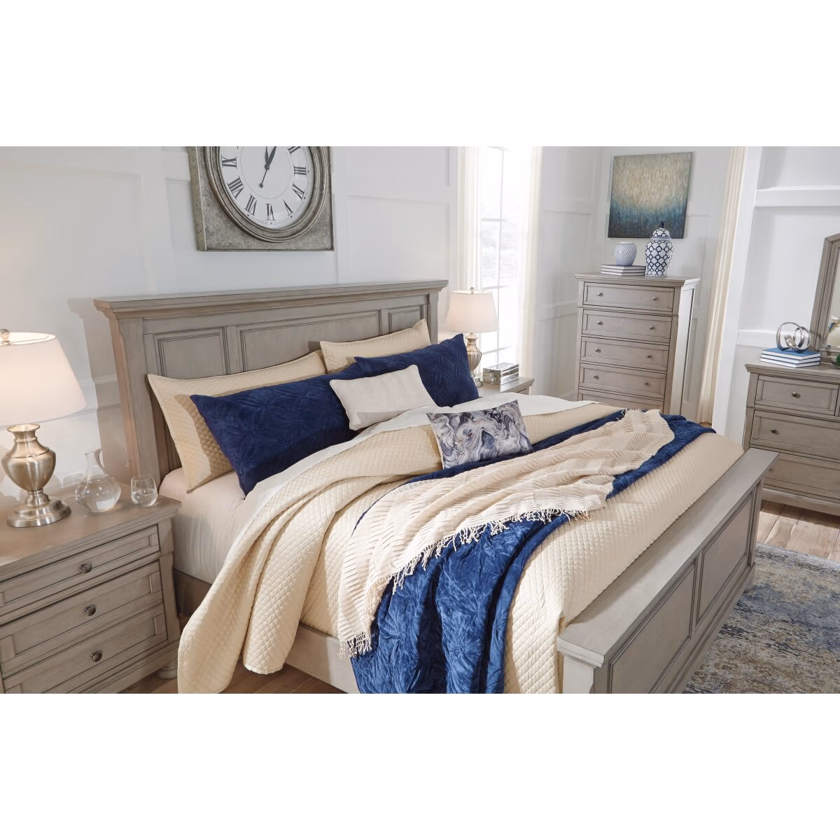 Lettner Chest of Drawers - Image 4