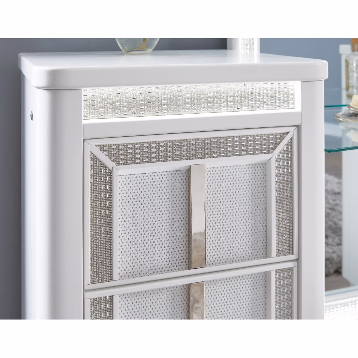 Chalanna Vanity with Mirror - Image 8