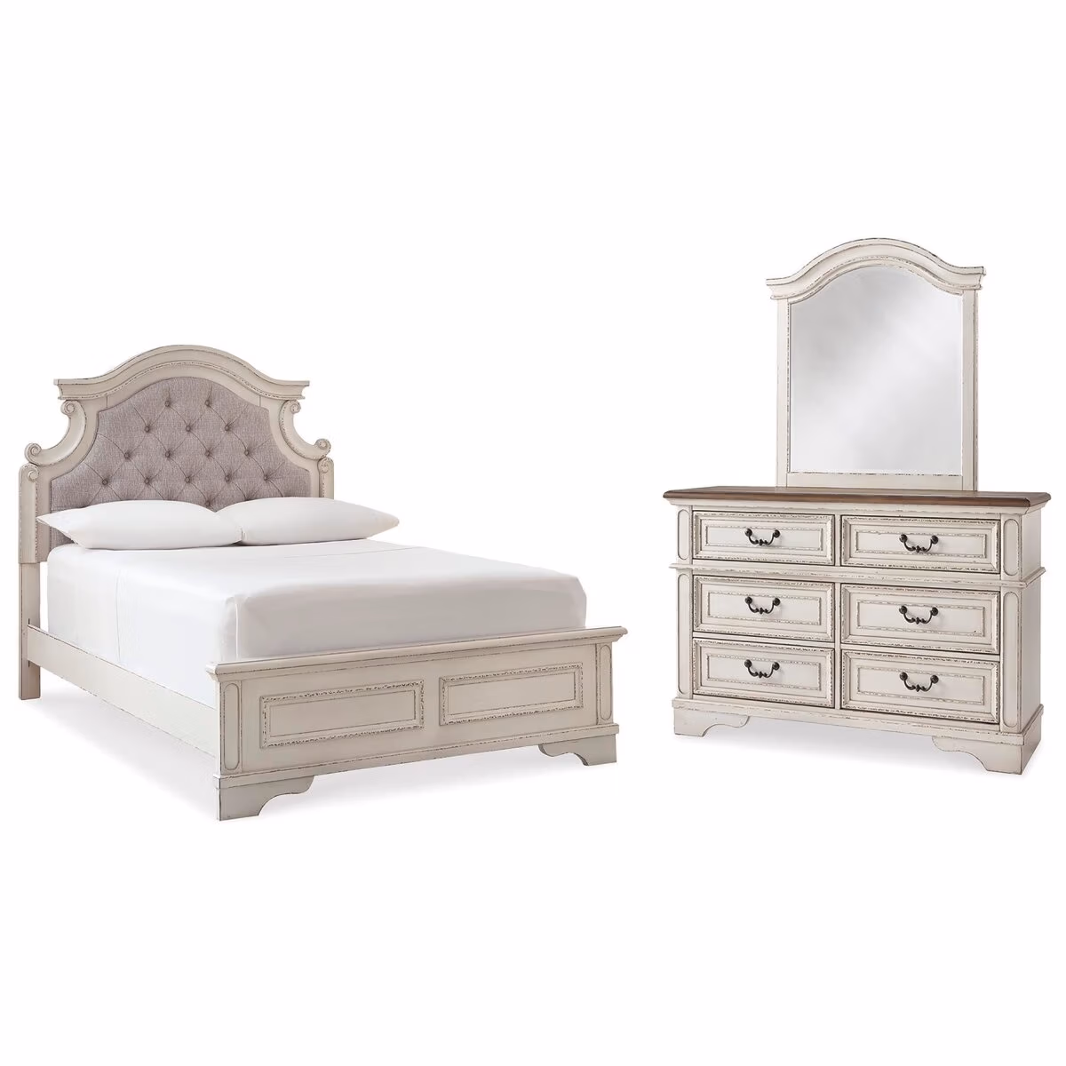 Realyn Full Panel Bed, Dresser and Mirror - Image 2