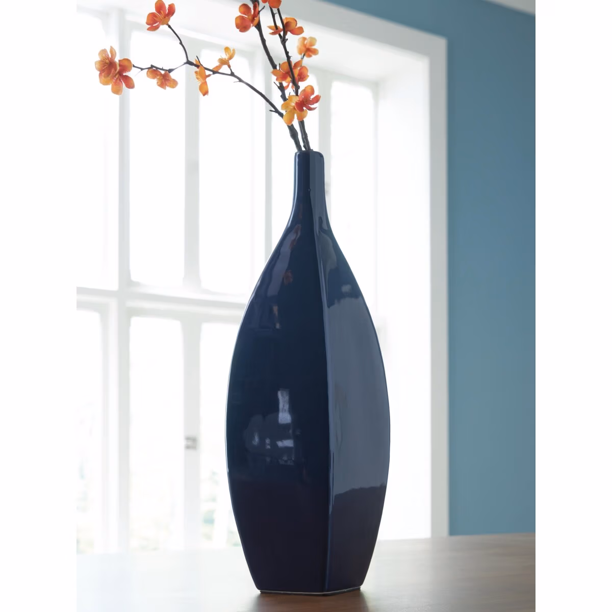 Abtinson Vase - Image 3