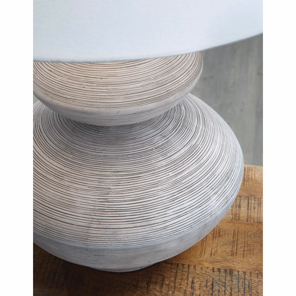 Brickdon Table Lamp - Image 4