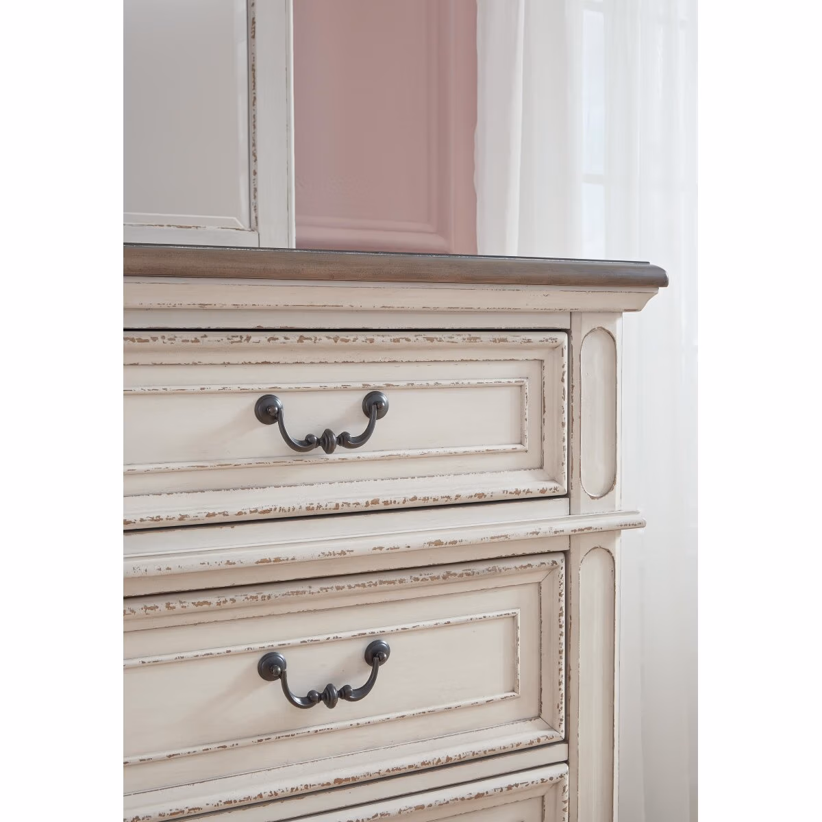 Realyn Queen Upholstery Panel Bed, Dresser, Chest, Nightstand, and Vanity Set - Image 33