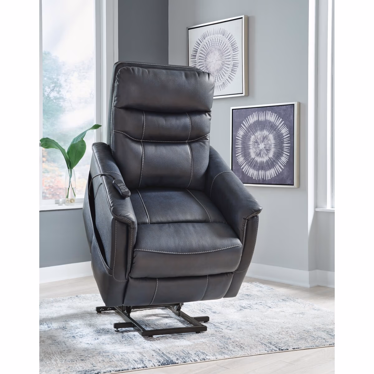 Strawbill Power Lift Recliner - Image 11