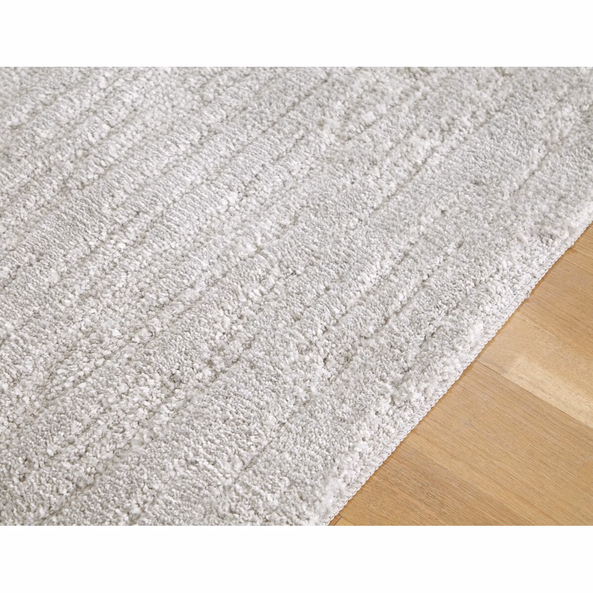 Ivygail 7'5" x 9'6" Rug - Image 4