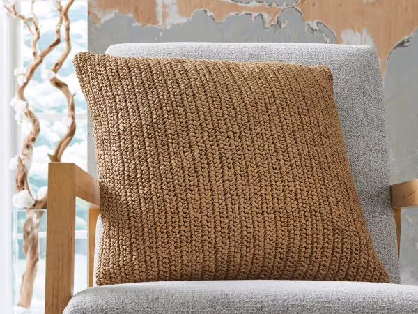 Habenvale Pillow (Set of 4) - Image 3