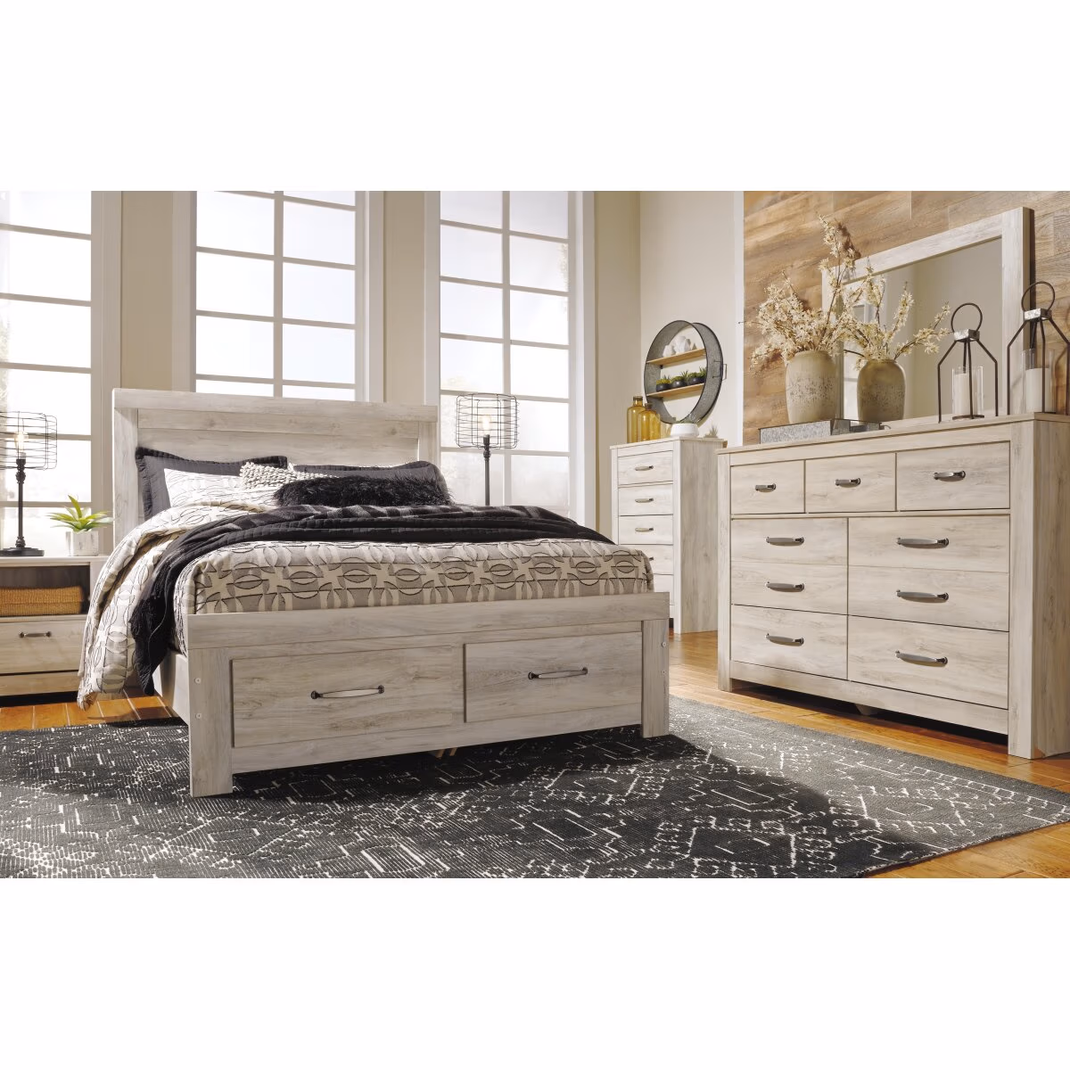 Bellaby Queen Panel Headboard - Image 4