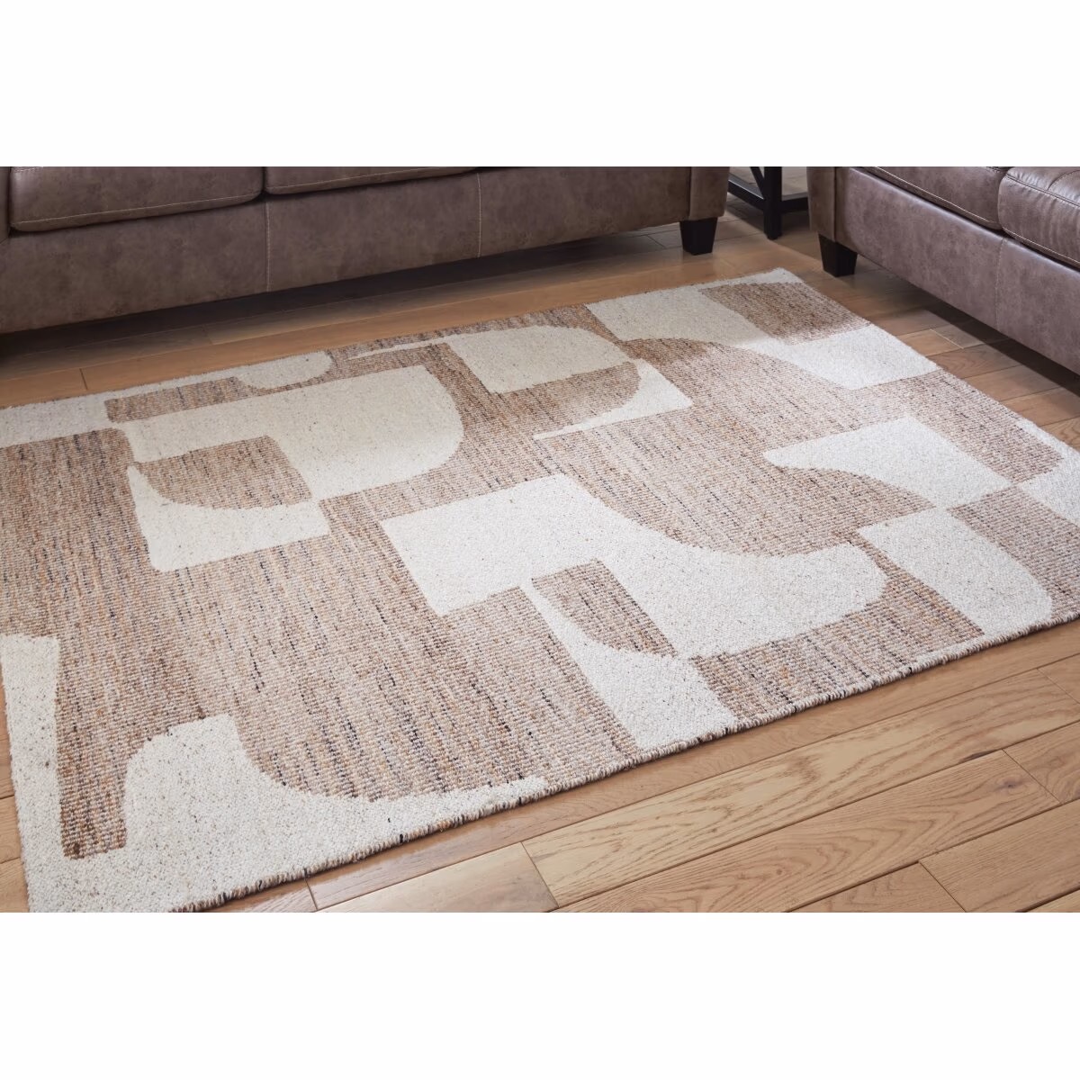 Brynnfield 8' x 10' Rug - Image 3