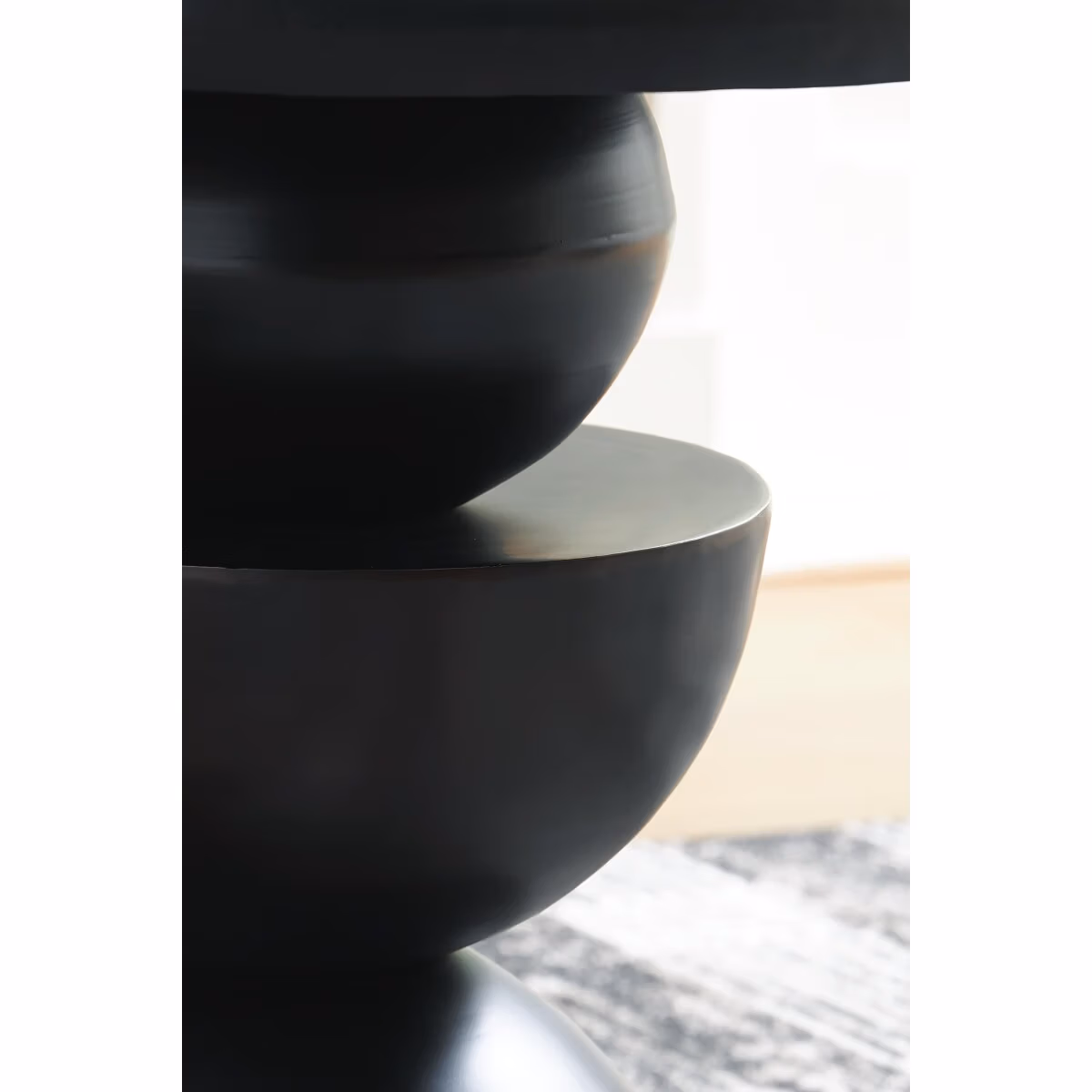 Kurtson Accent Table - Image 4