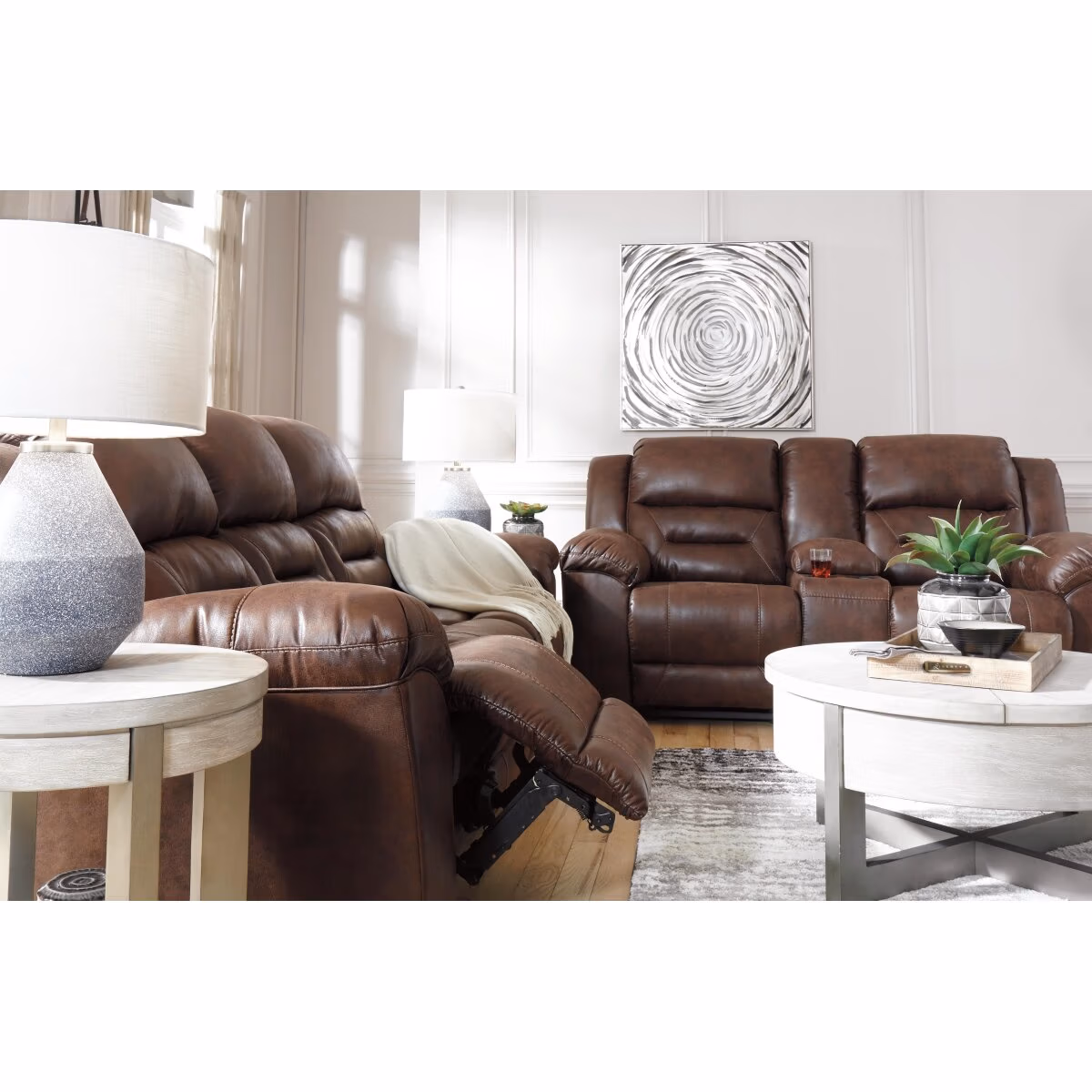 Stoneland Reclining Loveseat with Console - Image 9