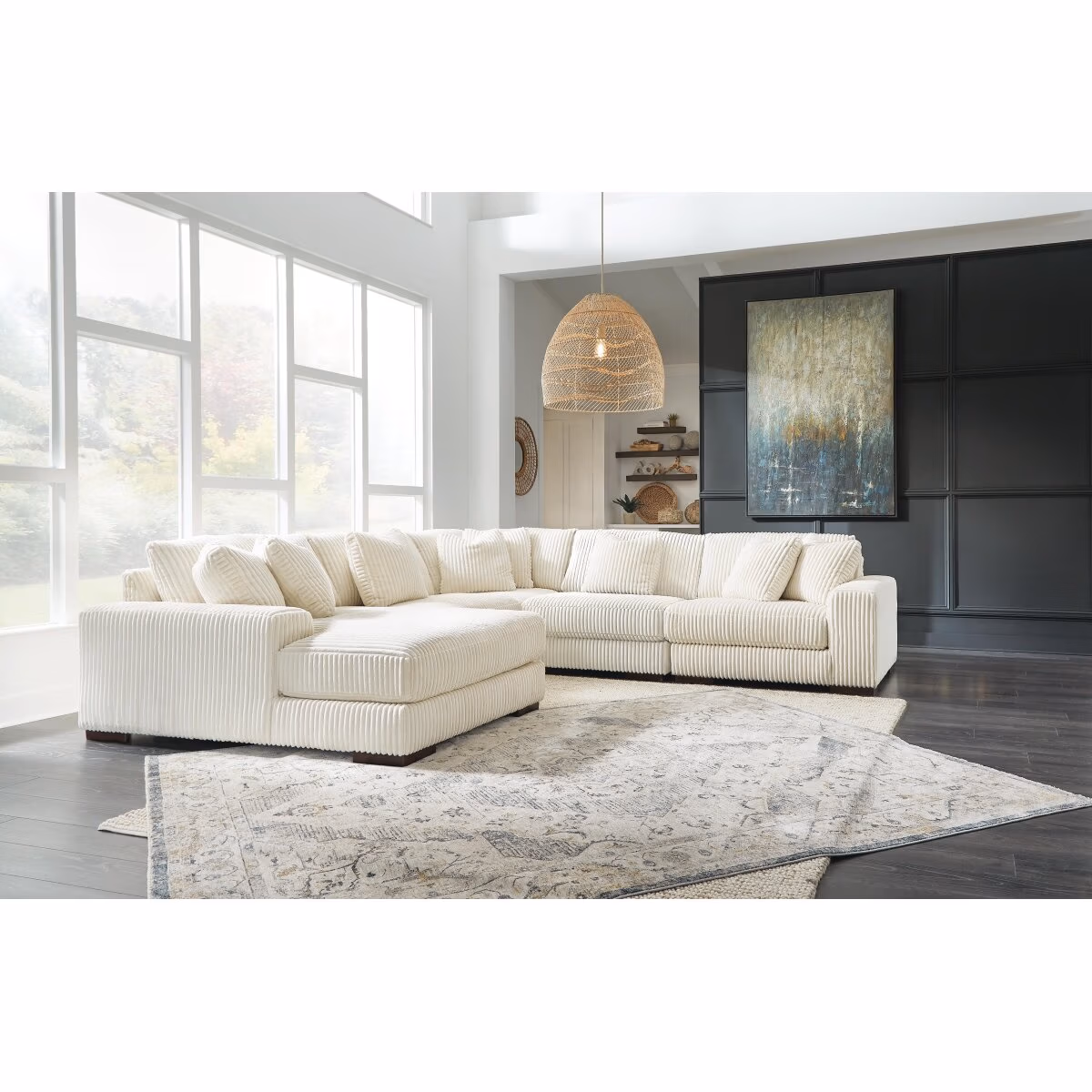 Lindyn 5-Piece Sectional with Chaise - Image 3