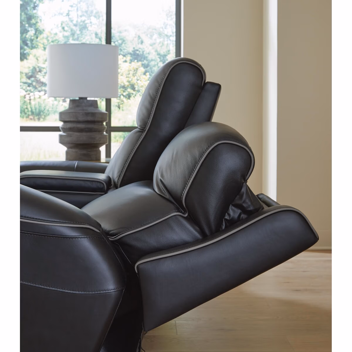 5Z-Comfort Power Reclining Sofa - Image 11