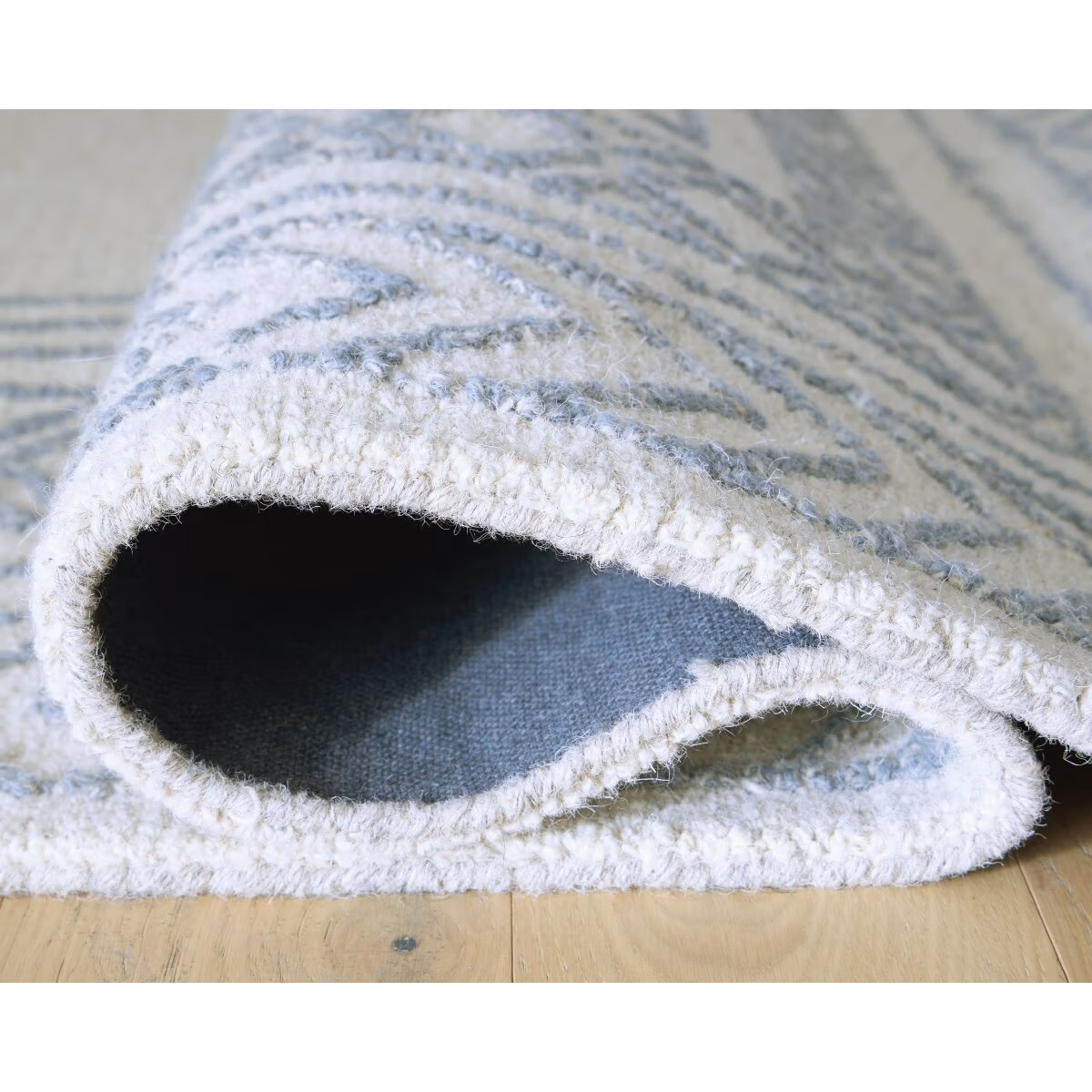 Azelhurst 7'8" x 10' Area Rug - Image 5