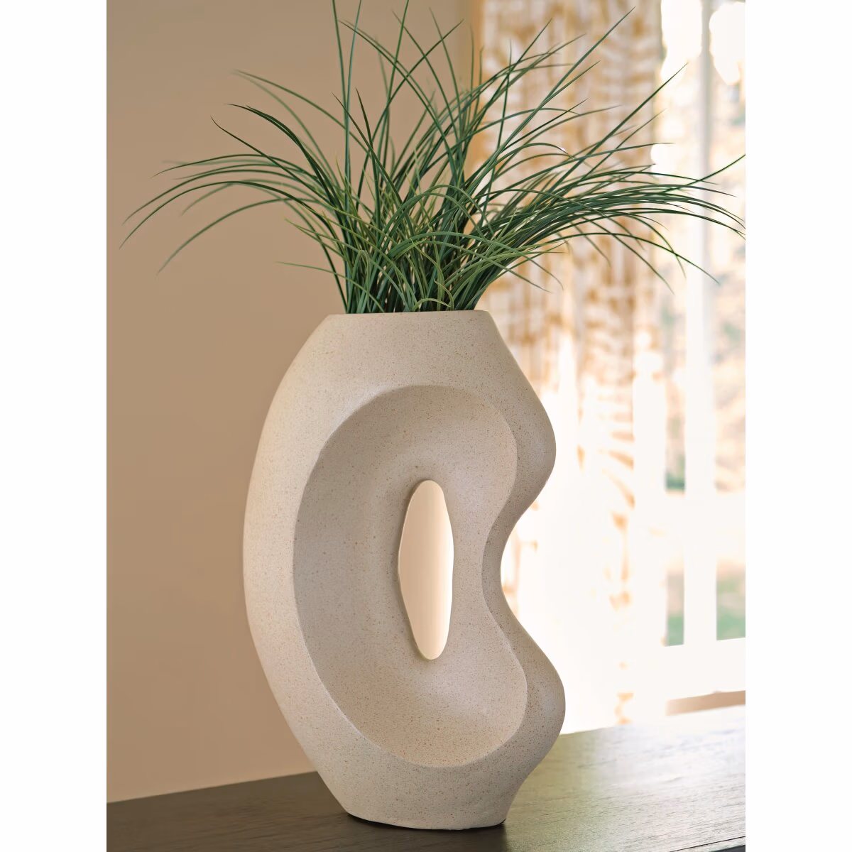 Odion Vase - Image 3