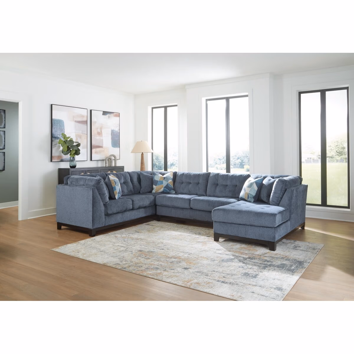 Maxon Place 3-Piece Sectional with Chaise - Image 2